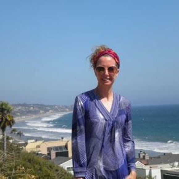 Meet your Posher, Tina - Picture 1 of 1